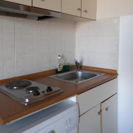 Appartement Elia Mini 3 *